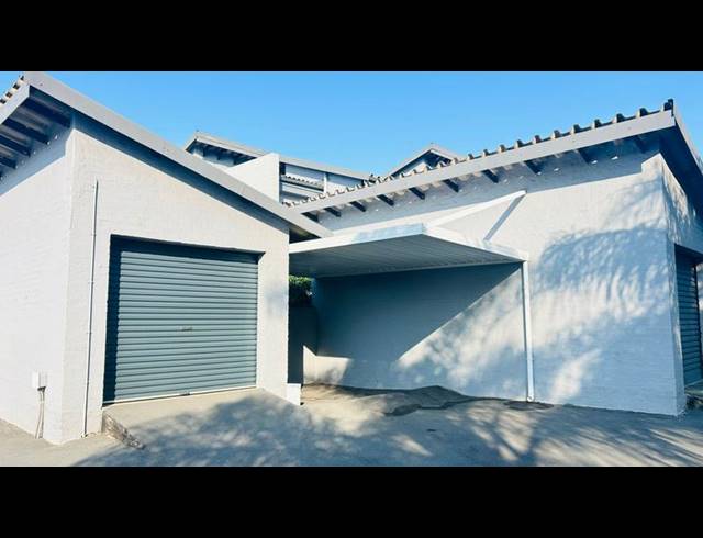 3 BEDROOM DUPLEX FOR SALE IN MEER EN SEE